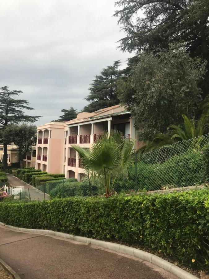 Cocon Cannois Cannes Extérieur photo